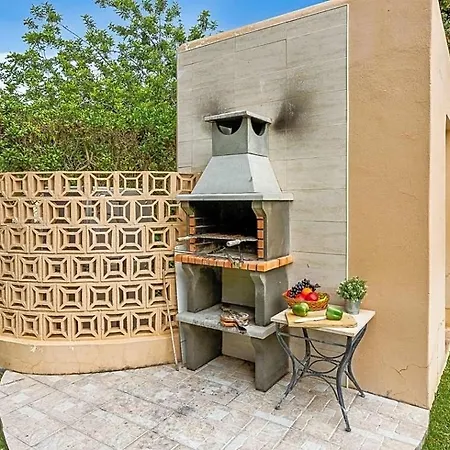 Ferrarias Sleeps 6 With Pool Air Con And Wifi 别墅 Ferrarias (Loule)