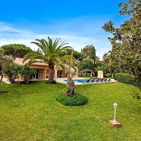 Ferrarias Sleeps 6 With Pool Air Con And Wifi Ferrarias (Loule)